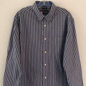 Chaps Easy Care Button Down Shirt Size Large